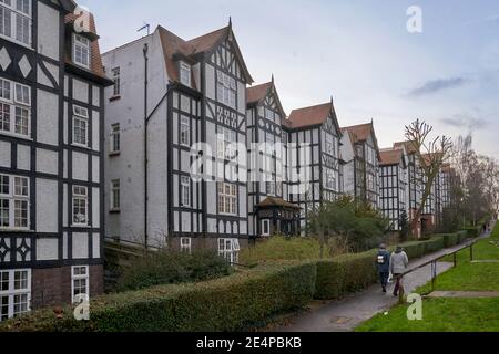 holly lodge mansions mock tudor maisons Banque D'Images