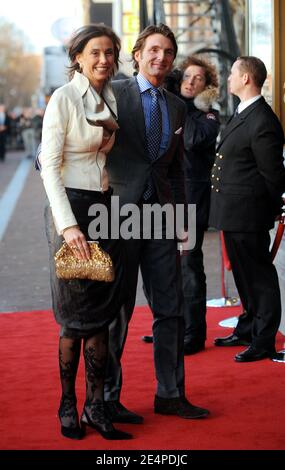 Le Prince Maurits et Marilene van den Broek arrivent au Théâtre Carre pour le 70e anniversaire de la Reine, à Amsterdam, pays-Bas, le 1er février 2008. Photo de Christophe Guibbbaud/ABACAPRESS.COM Banque D'Images