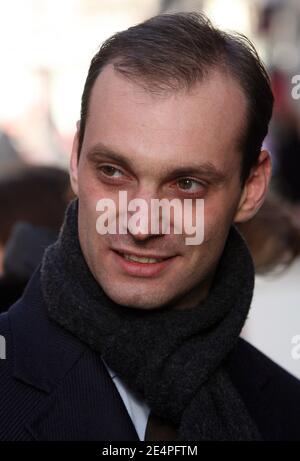 L'ancienne championne du monde du ski Marielle Goitschel soutient le candidat aux élections municipales de l'UMP Fabien de sans Nicolas pour les prochaines élections municipales à Grenoble, en France, le 5 février 2008. Photos de Vincent Dargent/ABACAPRESS.COM Banque D'Images