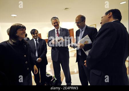Anne Lauvergeon (PDG d'Areva), Denis Perret (PDG d'EADS), Denis Ranque (PDG de Thales), Patrick Kron (PDG d'Alstom) et Jean-François Cirelli (PDG de gaz de France) lors d'une visite officielle du Premier ministre français au Kazakhstan, à Astana, le 8 février 2008. Photo par Elodie Gregoire/ABACAPRESS.COM Banque D'Images