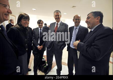 Anne Lauvergeon (PDG d'Areva), Denis Perret (PDG d'EADS), Denis Ranque Thales (PDG d'Alstom), Patrick Kron (PDG d'Alstom) et Jean-François Cirelli (PDG de gaz de France) lors d'une visite officielle du Premier ministre français au Kazakhstan, à Astana, le 8 février 2008. Photo par Elodie Gregoire/ABACAPRESS.COM Banque D'Images