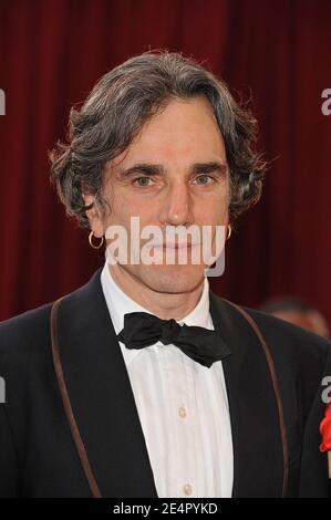 Daniel Day-Lewis arrive aux 80e Academy Awards, qui se tiennent au Kodak Theatre sur Hollywood Boulevard à Los Angeles, CA, Etats-Unis, le 24 février 2008. Photo de Hahn-Nebinger/ABACAPRESS.COM Banque D'Images