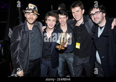 EXCLUSIF - Renan Luce en coulisses lors de la 23e cérémonie des "victoires de la musique" qui s'est tenue au hall Zenith à Paris, France, le 8 mars 2008. Photo de Gouhier-Nebinger/ABACAPRESS.COM Banque D'Images