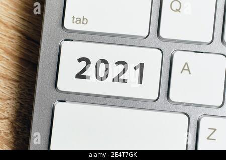 Concept des technologies Internet dans la nouvelle année. 2021 sur le clavier. Banque D'Images