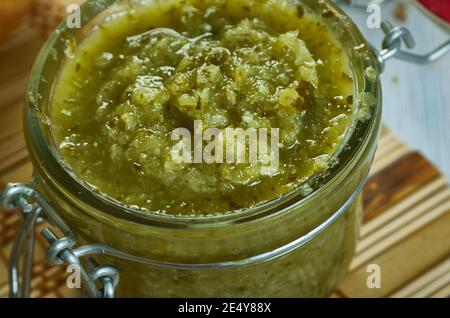 Bostongurka - Suédois signifiant « Boston concombre » est un type de relish avec des cornichons marinés, du poivron et de l'oignon, et de la cuisine suédoise Banque D'Images