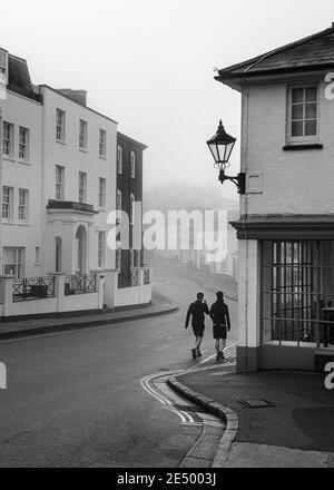 Harrow on the Hill Hight Street vue dans un matin brumeux, Angleterre Banque D'Images