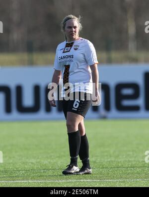 DURHAM, ANGLETERRE. 24 JANVIER London Beess' Billie BROOKS lors du match de championnat féminin FA entre Durham Women et London Bees au château de Maiden, à Durham City, le dimanche 24 janvier 2021. (Credit: Mark Fletcher | MI News) Credit: MI News & Sport /Alay Live News Banque D'Images