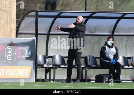 DURHAM, ANGLETERRE. LE 24 JANVIER, Lee Burch, directeur des abeilles de Londres, lors du match de championnat féminin FA entre Durham Women et London Bees au château de Maiden, à Durham City, le dimanche 24 janvier 2021. (Credit: Mark Fletcher | MI News) Credit: MI News & Sport /Alay Live News Banque D'Images