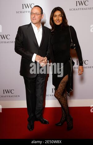 L'acteur Jean Reno et sa femme Zofia Borucka assistent à la soirée de gala « The Crossing » organisée par IWC Schaffhausen au Palaexpo de Genève, à Genève, en Suisse, le 8 avril 2008. Photo de Thierry Orban/Cameleon/ABACAPRESS.COM Banque D'Images