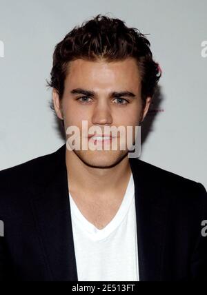 L'acteur Paul Wesley pose à la projection « Killer Movie » dans le cadre du Tribeca film Festival 2008 au AMC 19th Street Theatre de New York City, NY, USA, le 24 avril 2008. Photo de Donna Ward/ABACAPRESS.COM Banque D'Images