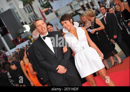 Antoine de Caunes et sa fille Emma ont vu arriver au Palais des Festivals de Cannes, dans le sud de la France, le 20 mai 2008, pour la projection de Clint Eastwood's Changeling présenté en compétition au 61ème Festival de Cannes. Photo de Hahn-Nebinger-Orban/ABACAPRESS.COM Banque D'Images