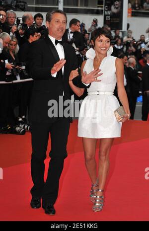 Antoine de Caunes et sa fille Emma arrivent au Palais des Festivals à Cannes, dans le sud de la France, le 20 mai 2008, pour la projection de Clint Eastwood's Changeling présenté en compétition au 61ème Festival de Cannes. Photo de Hahn-Nebinger-Orban/ABACAPRESS.COM Banque D'Images