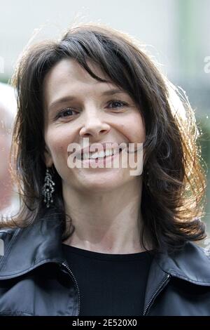 L'actrice française Juliette Binoche assiste à l'inauguration de la saison culturelle européenne, au Grand Palais de Paris, le 3 juin 2008. Photo de Thibault Camus/ABACAPRESS.COM Banque D'Images