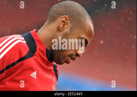 Thierry Henry de France pendant la session d'entraînement au stade Letzigrund à Zurich, Suisse le 8 juin 2008, à la veille de leur premier match de football européen 2008 contre la Roumanie. Photo de Orban-Taamallah/Cameleon/ABACAPRESS.COM Banque D'Images