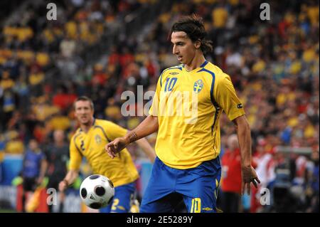 Zlatan Ibrahimovic de Suède lors du Championnat d'Europe de l'UEFA 2008, Groupe D, Espagne contre Suède à Tivoli Neu Stadieum à Innsbruck, Autriche, le 14 juin 2008. L'Espagne a gagné 2-1. Photo de Orban-Taamallah/Cameleon/ABACAPRESS.COM Banque D'Images