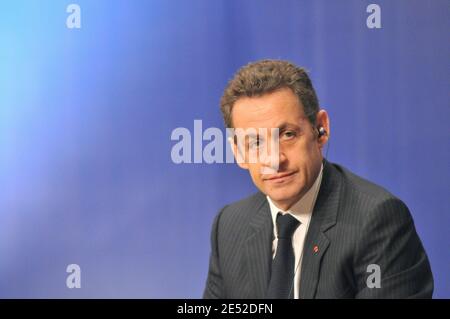 Le président français Nicolas Sarkozy, l'homologue israélien Shimon Peres et le président de Medef Laurence Parisot sont vus lors d'une réunion économique le 24 juin 2008, à Jérusalem, le troisième et dernier jour de la visite d'État de Sarkozy en Israël. Photo par Ammar Abd Rabbo/ABACAPRESS.COM Banque D'Images