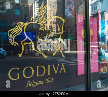 New York, NY - 25 janvier 2021 : le chocolatier de luxe Godiva ferme tous les magasins aux États-Unis, le dernier à Manhattan sur la 7th Avenue Banque D'Images