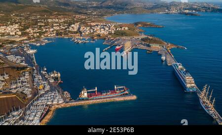 Port de Lavrion à Eat Attica, Grèce Banque D'Images