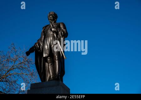 Statue du général Sir Charles James Napier à Trafalgar Square, Londres, Royaume-Uni Banque D'Images