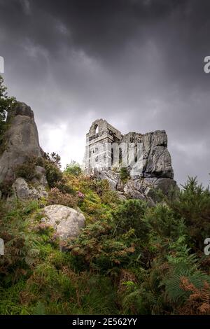 Les ruines de l'atmosphère du XVe siècle Roche Rock Hermitage en Cornouailles. Banque D'Images