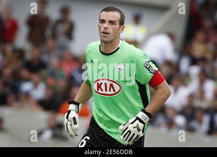 Ulrich Rame, gardien de but de Bordeaux, lors du « Champion's Trophy », Bordeaux contre Lyon, au stade « Chaban Delmas » de Bordeaux, France, le 2 août 2008. Le match s'est terminé par un tirage au sort de 0-0 et Bordeaux a défait 5-4, Lyon dans la fusillade de pénalité. Photo de Patrick Bernard/Cameleon/ABACAPRESS.COM Banque D'Images