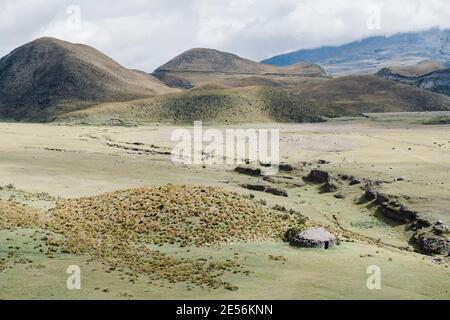 Une vue sur le paysage dans le parc national de Cotopaxi. Banque D'Images