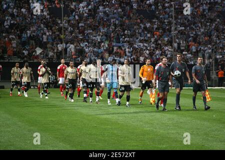 Ambiance pendant le match de qualification de la ligue des champions Olympique de Marseille contre SK Brann Bergan au Stade vélodrome de Marseille, France, le 27 août 2008. Marseille a gagné 2-1. Photo de Stuart Morton/Cameleon/ABACAPRESS.COM Banque D'Images