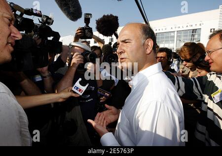 Pierre Moscovici sur le troisième de l'université d'été du parti socialiste à la Rochelle, France, le 30 août 2008. Photo de Patrick Bernard/ABACAPRESS.COM Banque D'Images