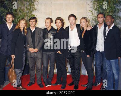 Les membres de la troupe « flics » Catherine Marshal, Gwendoline Hamon, Yan Sundberg, Calogero, Frédéric Diefenthal, Edouard Montoute posent lors du 10e Festival de fiction télévisée de la Rochelle, France, le 18 septembre 2008. Photo de Patrick Bernard/ABACAPRESS.COM Banque D'Images