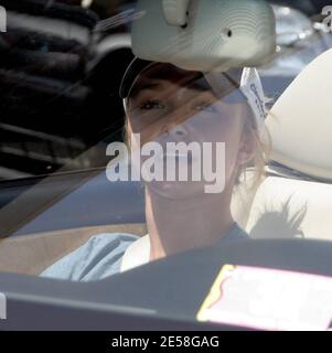 Hayden Panettiere a un déjeuner en famille avec son père, Skip, et son frère cadet, Jansen, au restaurant Saddle Ranch. West Hollywood, Californie, 8/10/07. [[rac ral]] Banque D'Images
