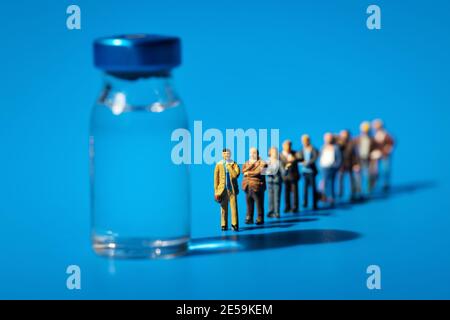 les gens qui attendent le concept de vaccin Banque D'Images