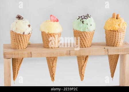 Crème glacée à la noix de coco (sucre gratuit) Banque D'Images