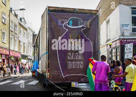 Le Havana Club fait la fête au bar Metropolitain de Notting Hill Carnaval 28 août 2011 Banque D'Images