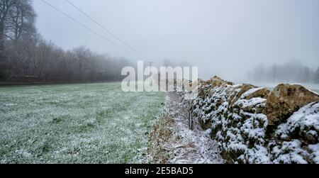 Snow Scene on the Cotswold Edge, Wotton Under Edge, Gloucestershire, Angleterre, Royaume-Uni Banque D'Images