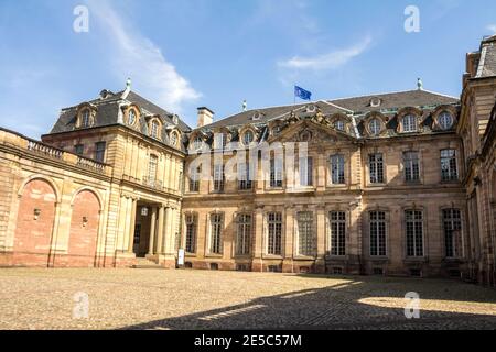 Rohan (Palais Rohan) à Strasbourg - ancienne résidence des princes-évêques et cardinaux - site architectural, historique et culturel majeur de la ville. Banque D'Images