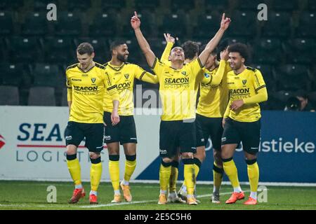 VENLO, PAYS-BAS - JANVIER 27: Georgios Giakoumakis de VVVV Venlo célébrant le but avec l'équipe (1:0) pendant le match néerlandais Eredivisie entre VVV Venl Banque D'Images