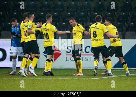 VENLO, PAYS-BAS - JANVIER 27: Georgios Giakoumakis de VVVV Venlo célébrant le but avec l'équipe (1:0) pendant le match néerlandais Eredivisie entre VVV Venl Banque D'Images