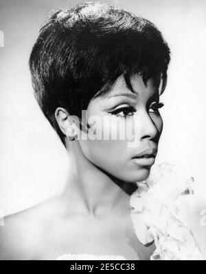 DIAHANN CARROLL (1935-2019) actrice, chanteuse et activiste américaine vers 1968 Banque D'Images
