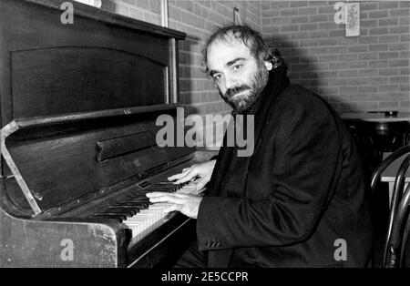 HILVERSUM, PAYS-BAS - OCT 19, 1986: Demis Roussos était une chanteuse et interprète grecque qui avait une carrière internationalement acclamée, comme un seul r Banque D'Images