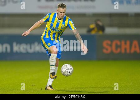 WAALWIJK, PAYS-BAS - JANVIER 27: Lennerd Daneels de RKC Waalwijk pendant le match néerlandais Eredivisiie entre RKC Waalwijk et Fortuna Sittard à Mand Banque D'Images