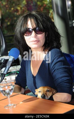 Isabelle Mergault participe au 'Festival des Scenaristes en Serie' à Aix-les-bains, France, le 17 octobre 2008. Photo Helder Januario/ABACAPRESS.COM Banque D'Images