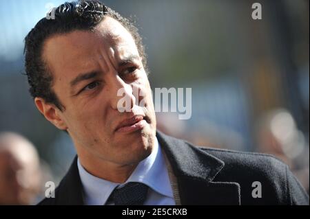 L'avocat français Karim Achoui lors de la manifestation des magistrats et avocats français au palais de justice de Paris le 23 octobre 2008 contre la politique du ministre français de la Justice Rachida Dati. Photo de Mousse/ABACAPRESS.COM Banque D'Images