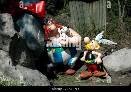 Lancement de la nouvelle attraction « les Vikings débarquent » à la station de divertissement du Parc Astérix dans la Marne-la-Vallée près de Paris, France, le 23 octobre 2008. Photo d'Alain Apaydin /ABACAPRESS.COM Banque D'Images