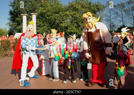 Lancement de la nouvelle attraction « les Vikings débarquent » à la station de divertissement du Parc Astérix dans la Marne-la-Vallée près de Paris, France, le 23 octobre 2008. Photo d'Alain Apaydin /ABACAPRESS.COM Banque D'Images