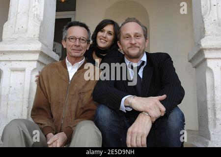 Le réalisateur Patrice Leconte, Olivia Bonamy et Benoit Poelvoorde présentent leur prochain film "la guerre des Miss" lors du Festival du film de Sarlat 2008 à Sarlat, dans le sud-ouest de la France, le 14 novembre 2008. Photo de Giancarlo Gorassini/ABACAPRESS.COM Banque D'Images