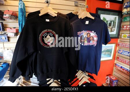 Toutes sortes de souvenirs d'Obama peuvent être trouvés en vente dans les magasins avant son inauguration, à Washington, DC, Etats-Unis le 20 novembre 2008. Photo par Olivier Douliery/ABACAPRESS.COM Banque D'Images