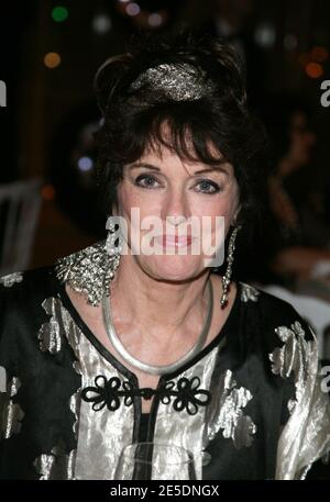 L'actrice Anny Duperey assistait au "Prix Grand Siecle Laurent Perrier", qui s'est tenu au Pavillon d'Armenonville à Paris, France, le 1er décembre 2008. Photo de Denis Guignenbourg/ABACAPRESS.COM Banque D'Images