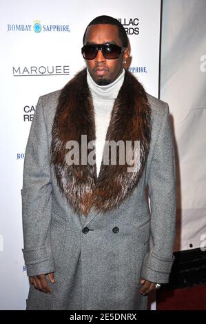 Le musicien Sean 'P Diddy' Combs arrive pour la première de 'Cadillac Records' au cinéma AMC Loews 19th Street à New York City, NY, USA le 1er décembre 2008. Photo de Gregorio Binuya/ABACAPRESS.COM Banque D'Images
