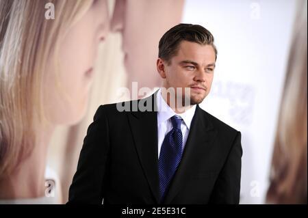 Leonardo DiCaprio assiste à la première « Revolutionary Road » qui s'est tenue au Mann Village Theatre de Westwood, Los Angeles, CA, Etats-Unis, le 15 décembre 2008. Photo de Lionel Hahn/ABACAPRESS.COM Banque D'Images