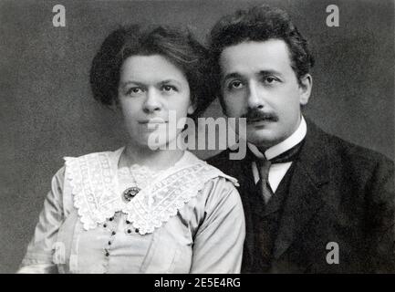 Albert Einstein avec sa première femme Mileva Maric, Portrait de la tête et des épaules, 1912 Banque D'Images